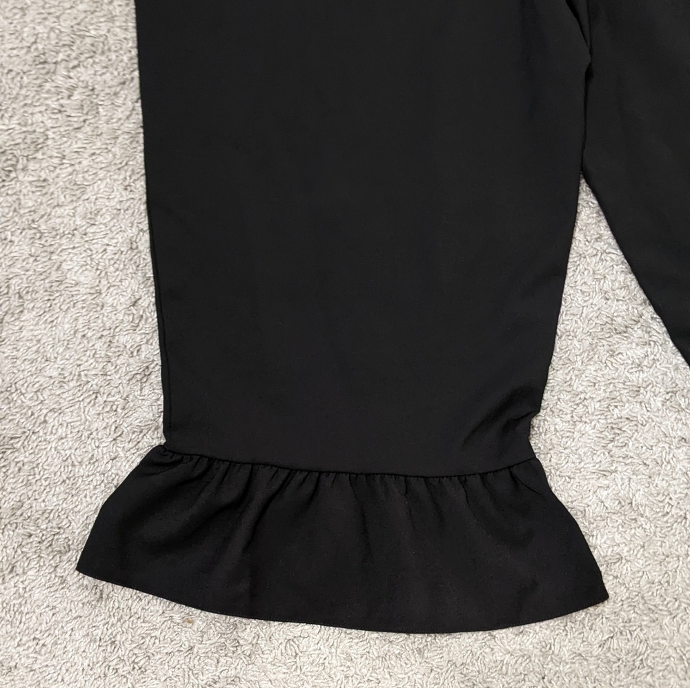 Eloquii Black Cropped Ruffle-Hem Pants - Picture 4 of 6